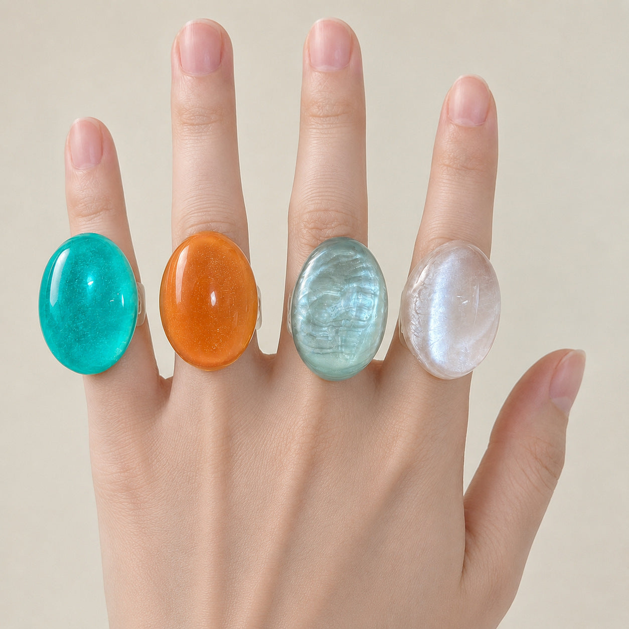Zhang Oval Transparent Resin Ring