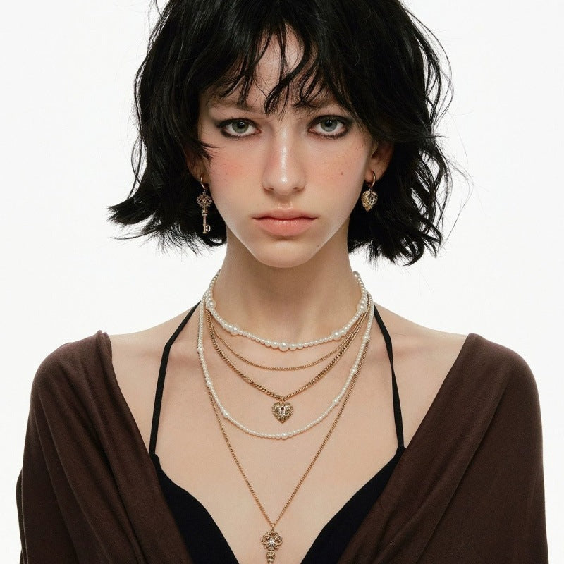 Retro Love Lock Core Series Multi-Layer Pearl Necklace
