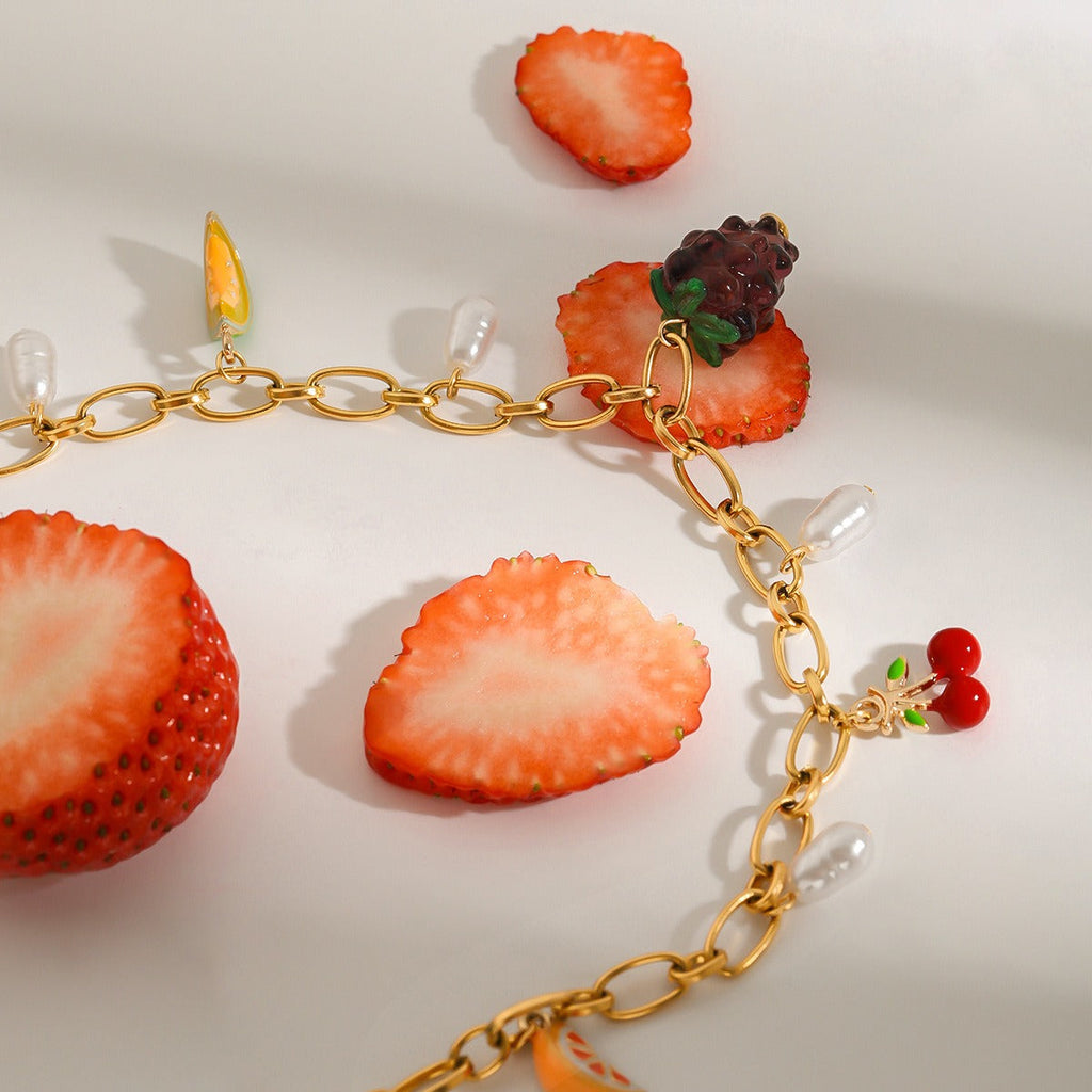 18K gold fruit shape with pearl design fresh and cute necklace