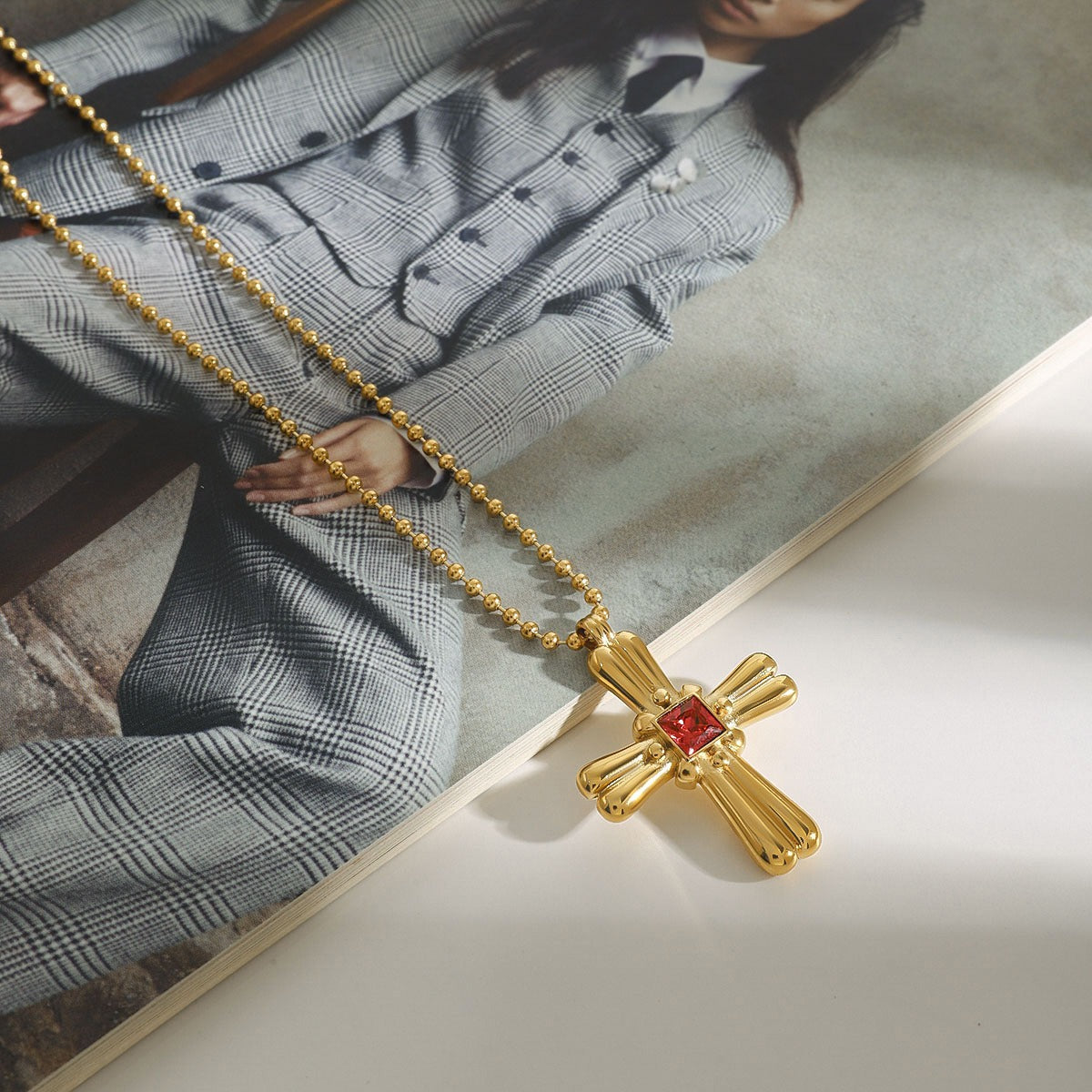 18K Gold Cross Design Beautiful Dazzling Necklace