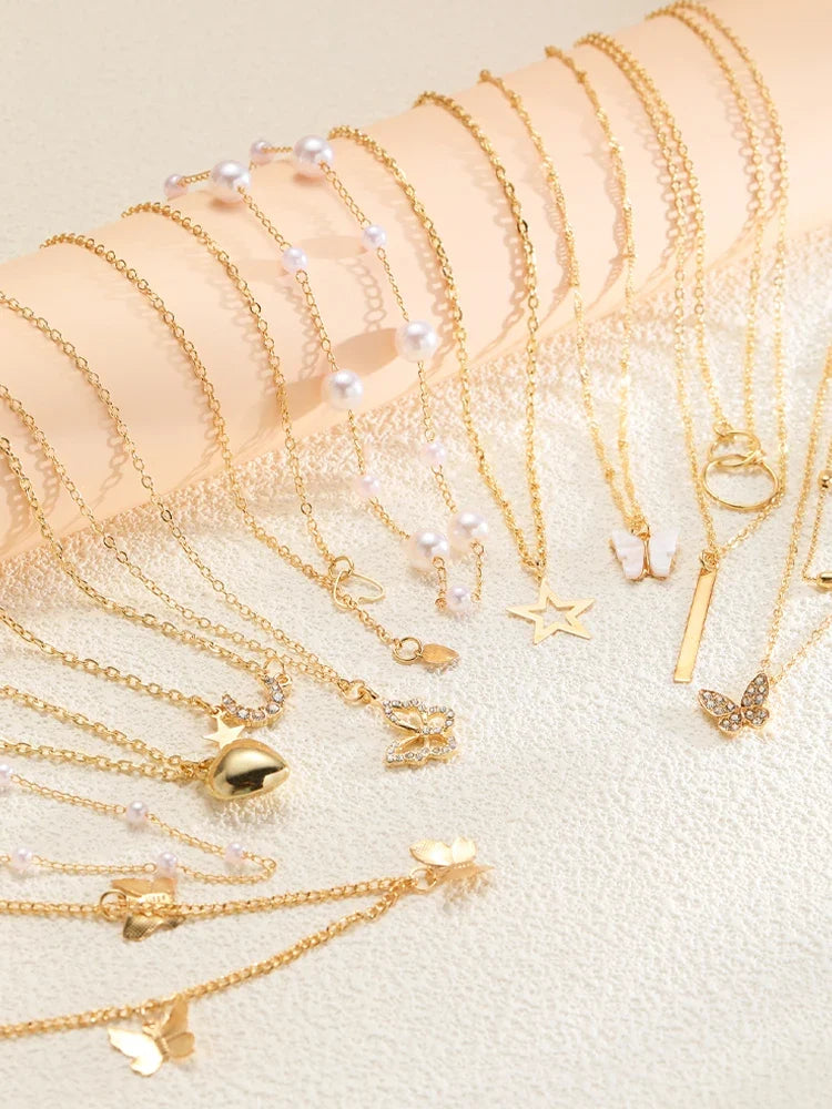 11 Pcs Women's Zircon Necklace Set Gold Color Fashion Love Heart Butterfly Pendant Hypoallergenic Neck Chain Boho Jewelry Gifts