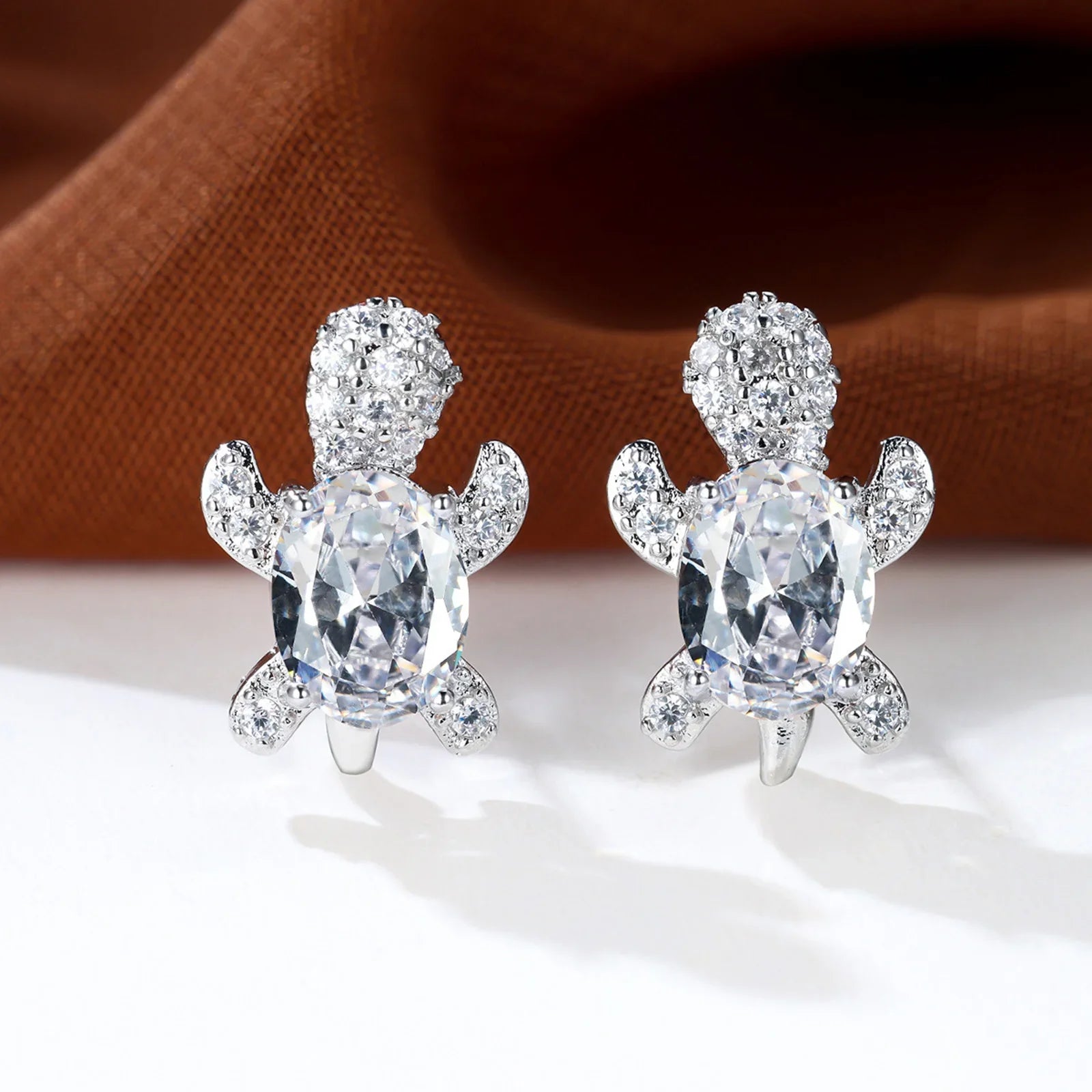1 pair of S925 silver cute turtle shaped earrings with multiple colors to choose from, jewelry holiday gift for women