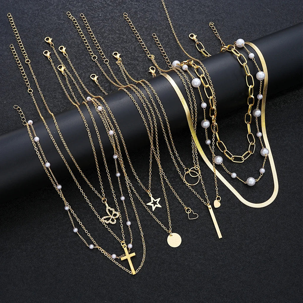 11 Pcs Simple Pearl Choker Necklaces Set for Women Fashion Layered Chain Star Cross Heart Pendant Charms Necklace Jewelry Gifts